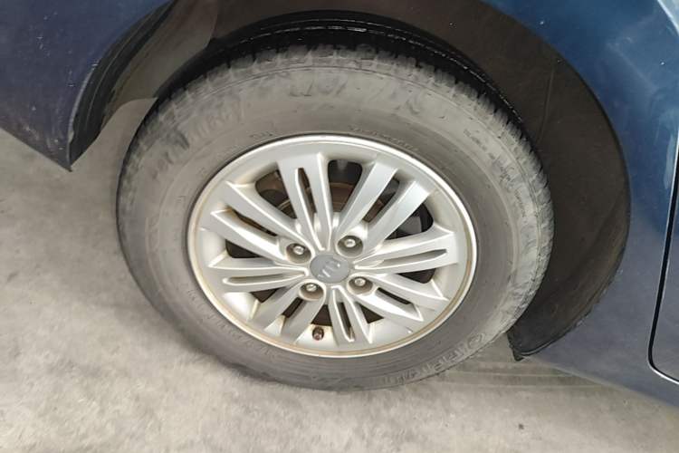Used Kia Pegas 2019 1.4L Manual Value Edition National VI Standard Right Rear Wheel Hub