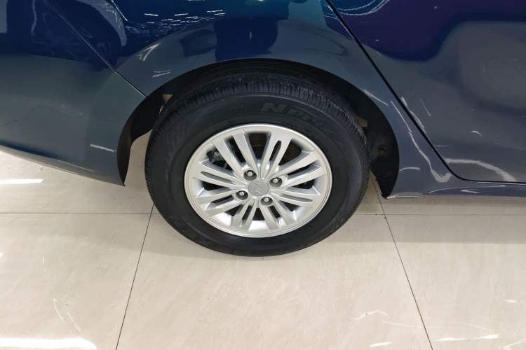 Used Kia Pegas 2019 1.4L Automatic Value Edition National VI Standard Right Rear Wheel Hub