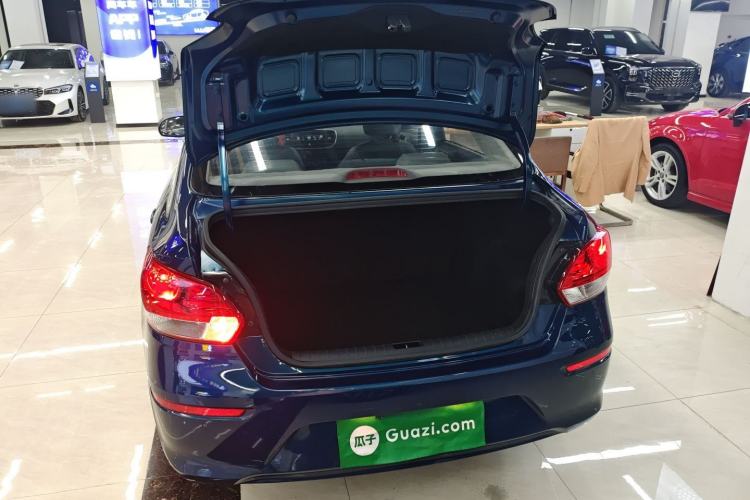 Used Kia Pegas 2019 1.4L Automatic Value Edition National VI Standard Trunk