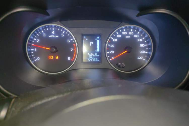 Used Kia Pegas 2019 1.4L Automatic Value Edition National VI Standard Odometer Close Up