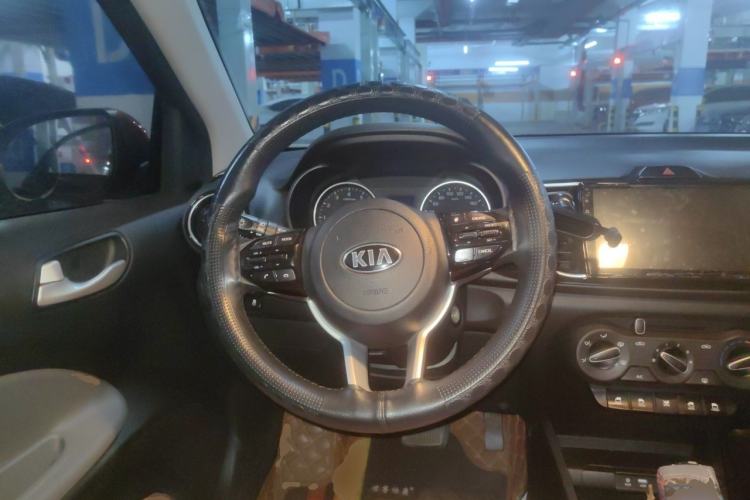 Used Kia Pegas 2019 1.4L Automatic Value Edition National VI Standard Steering Wheel