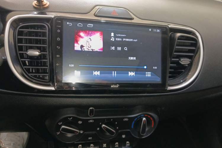 Used Kia Pegas 2019 1.4L Automatic Value Edition National VI Standard Audio And AC Panel