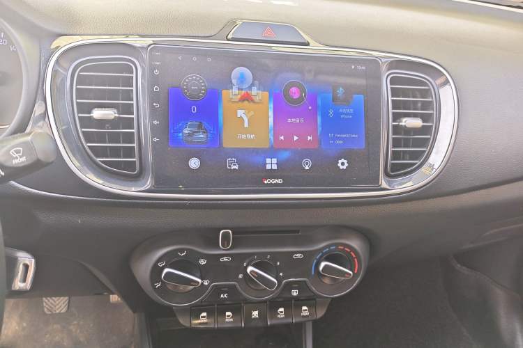 Used Kia Pegas 2019 1.4L Manual Value Edition National VI Standard Audio And AC Panel