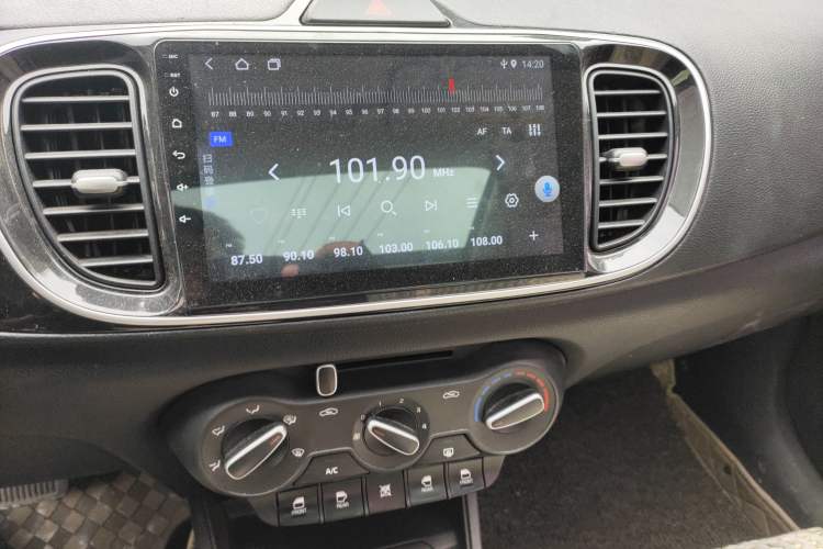Used Kia Pegas 2019 1.4L Automatic Value Edition National VI Standard Audio And AC Panel