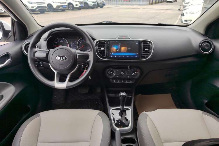 Used Kia Pegas 2019 1.4L Automatic Value Edition National Emission Standard V Center Console