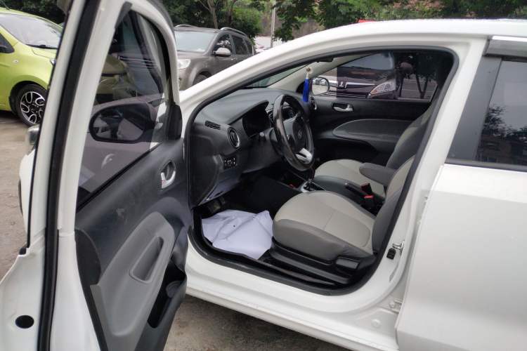 Used Kia Pegas 2019 1.4L Automatic Value Edition National VI Standard Driver Seat