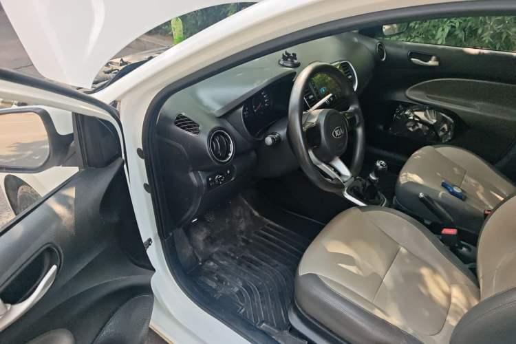 Used Kia Pegas 2019 1.4L Manual Value Edition National VI Standard Driver Seat