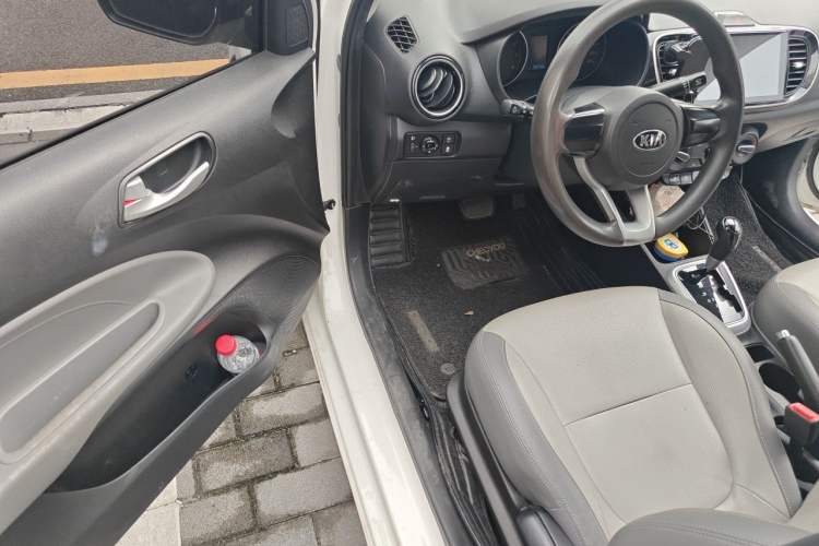 Used Kia Pegas 2019 1.4L Automatic Value Edition National VI Standard Driver Seat