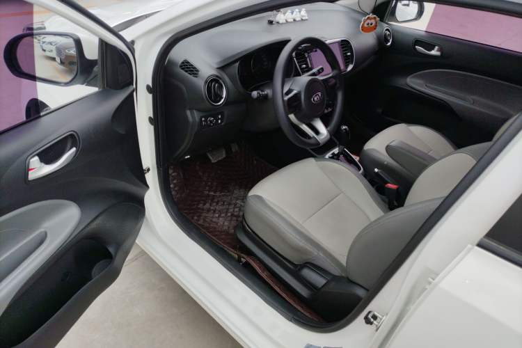 Used Kia Pegas 2019 1.4L Automatic Value Edition National VI Standard Driver Seat