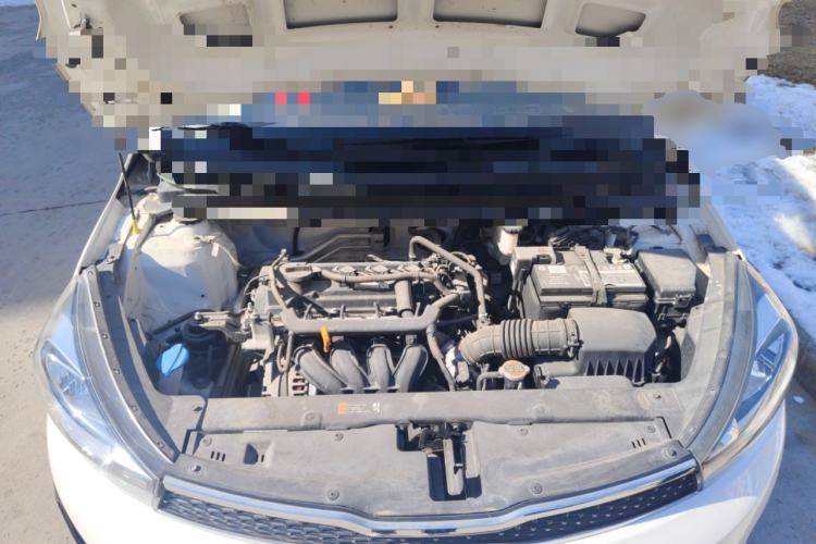Used Kia Pegas 2019 1.4L Manual Value Edition National VI Standard Engine Bay
