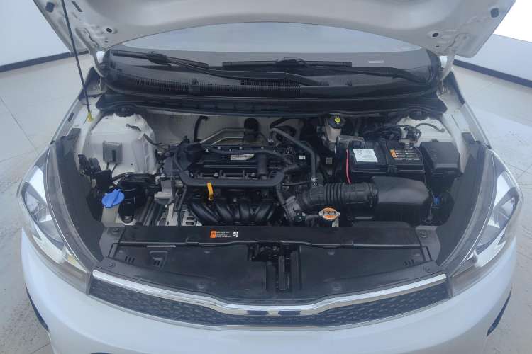 Used Kia Pegas 2019 1.4L Manual Value Edition National VI Standard Engine Bay