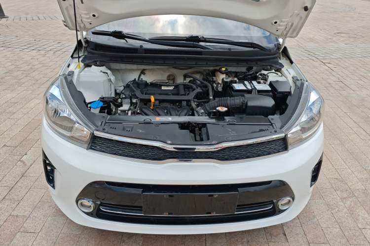 Used Kia Pegas 2019 1.4L Manual Value Edition National VI Standard Engine Bay