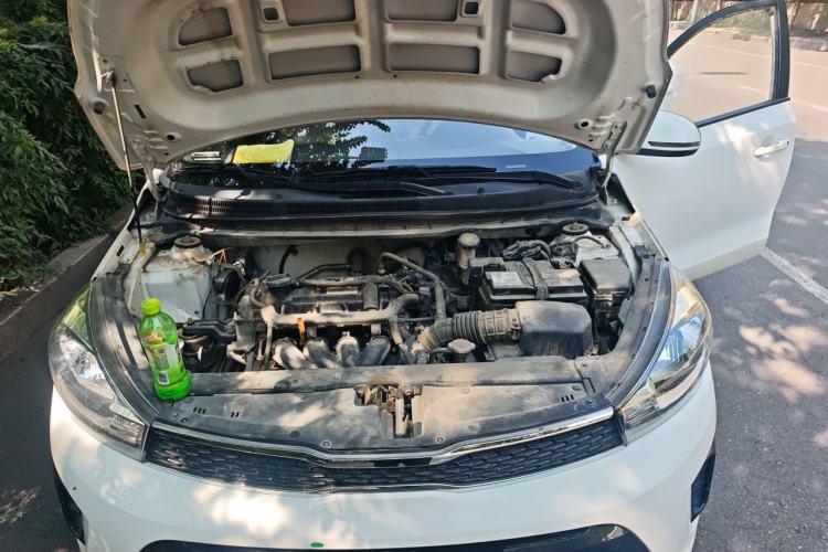 Used Kia Pegas 2019 1.4L Manual Value Edition National VI Standard Engine Bay