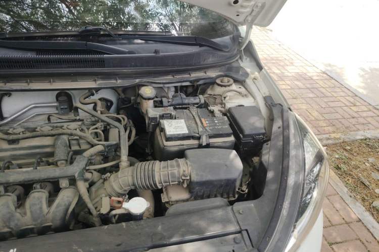 Used Kia Pegas 2019 1.4L Automatic Value Edition National VI Standard Engine Bay Left