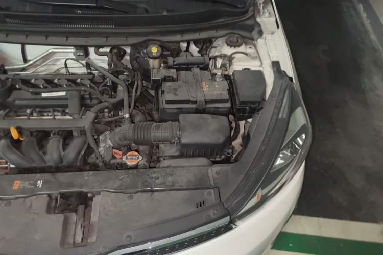 Used Kia Pegas 2019 1.4L Automatic Value Edition National VI Standard Engine Bay Left