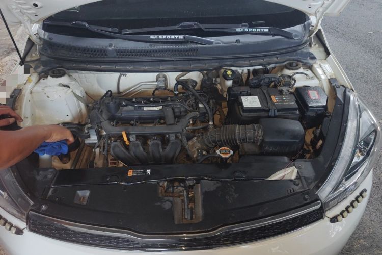 Used Kia Pegas 2019 1.4L Manual Value Edition National VI Standard Engine Bay