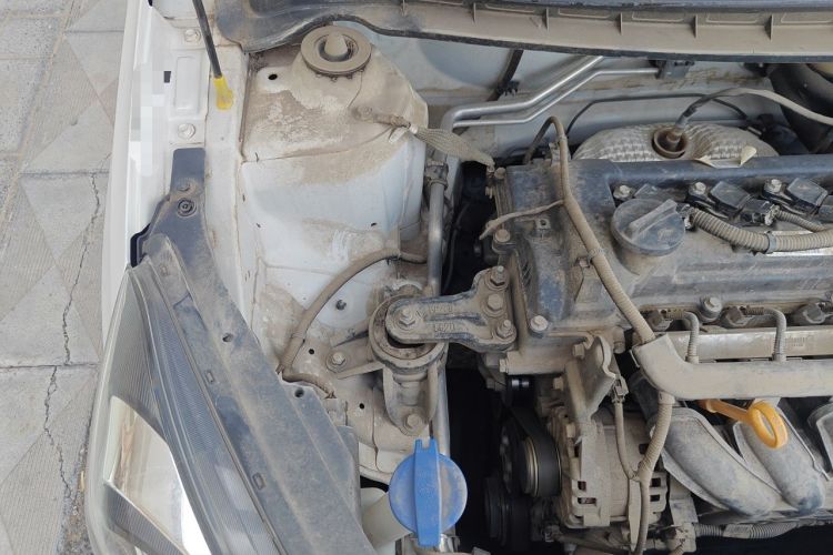 Used Kia Pegas 2019 1.4L Automatic Value Edition National VI Standard Engine Bay Right