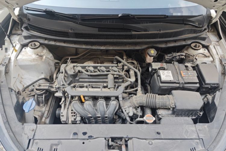 Used Kia Pegas 2019 1.4L Manual Value Edition National VI Standard Engine Bay