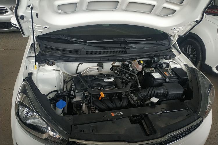 Used Kia Pegas 2019 1.4L Manual Value Edition National VI Standard Engine Bay