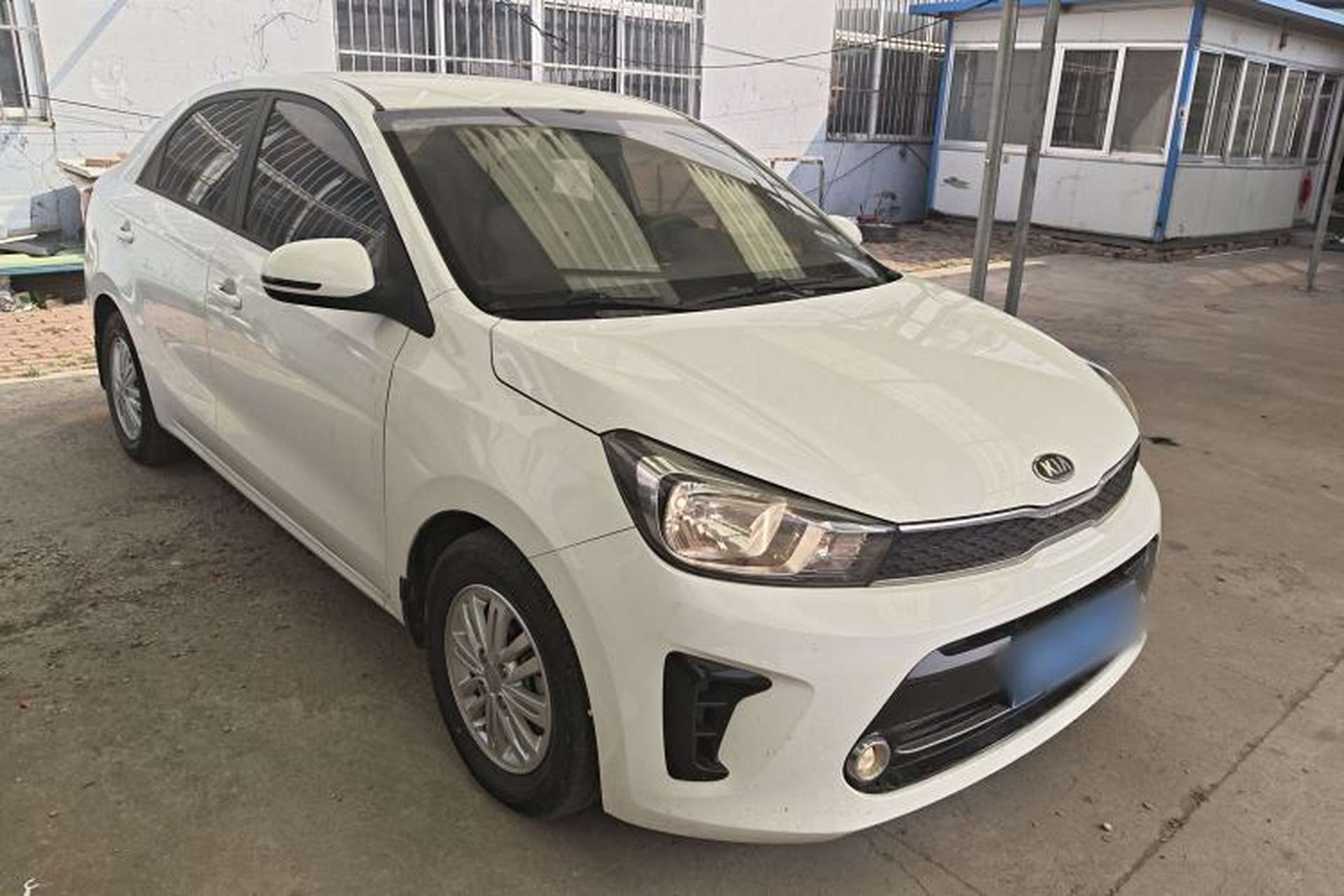 Used Kia Pegas 2019 1.4L Manual Value Edition National VI Standard Front Right 45 Deg