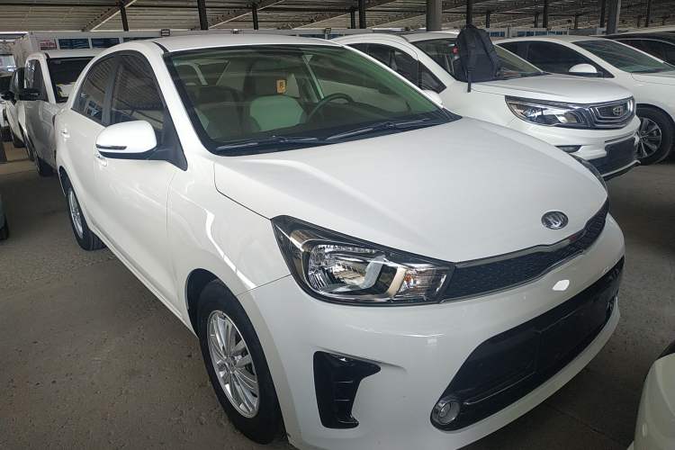 Used Kia Pegas 2019 1.4L Manual Value Edition National VI Standard Front Right 45 Deg