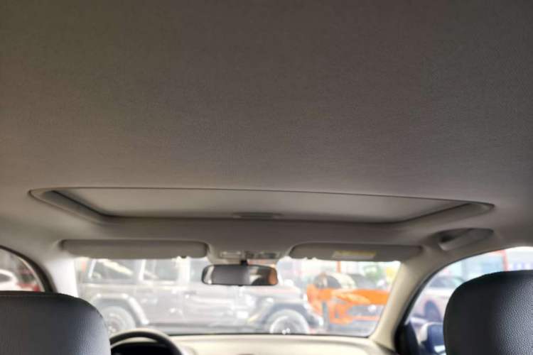 Used Kia Pegas 2019 1.4L Automatic Value Edition National VI Standard Headliner