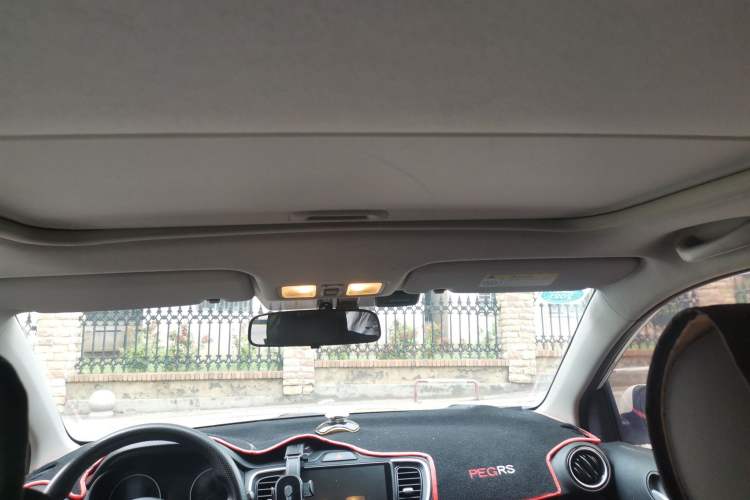 Used Kia Pegas 2019 1.4L Automatic Value Edition National VI Standard Headliner