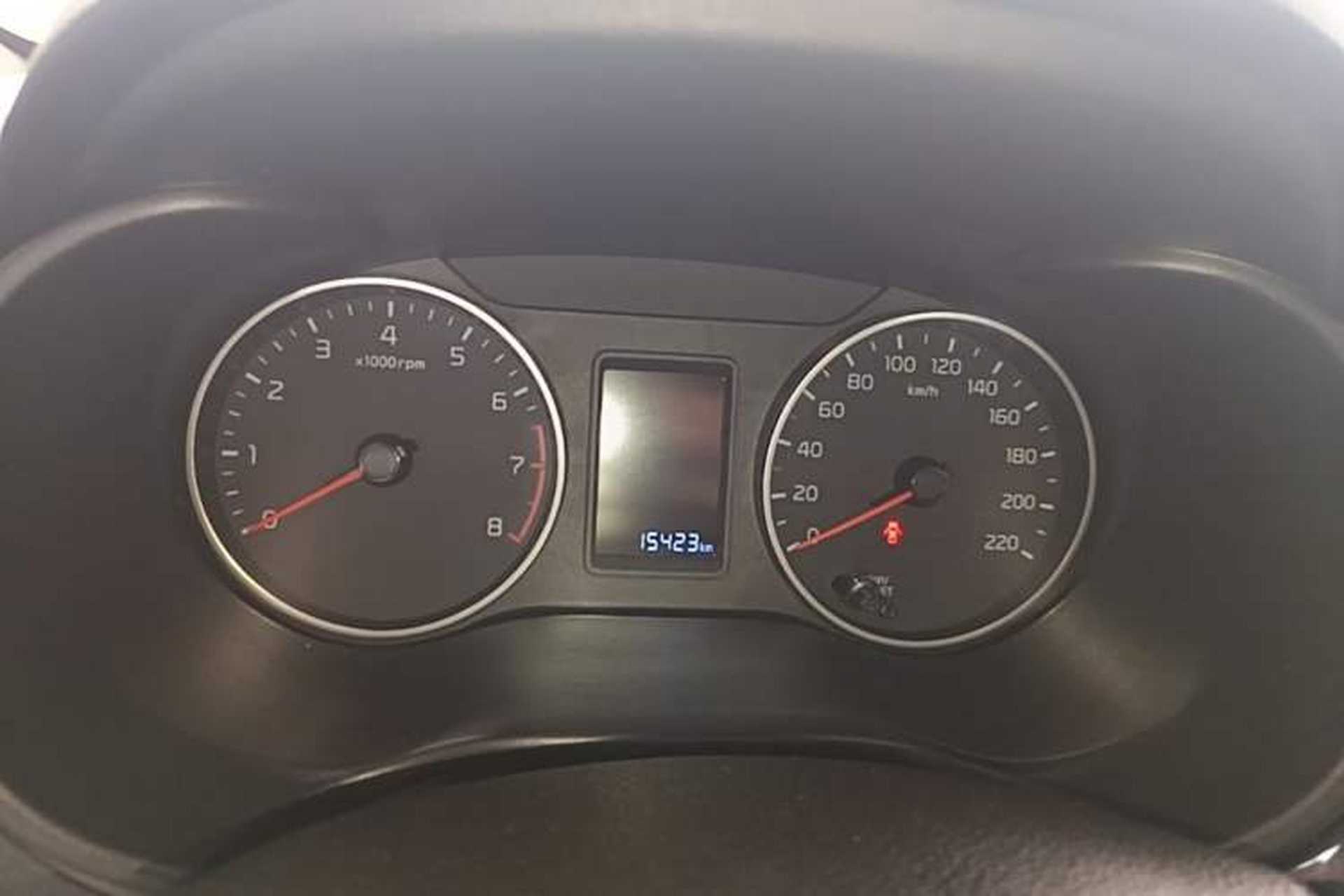 Used Kia Pegas 2019 1.4L Automatic Value Edition National VI Standard Instrument Cluster
