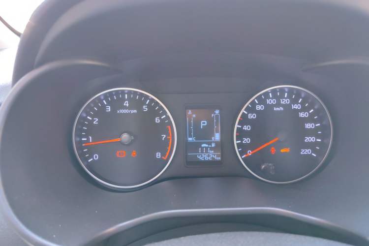 Used Kia Pegas 2019 1.4L Automatic Value Edition National VI Standard Instrument Cluster