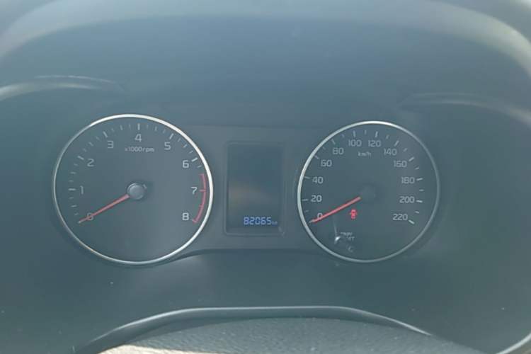 Used Kia Pegas 2019 1.4L Automatic Value Edition National VI Standard Instrument Cluster