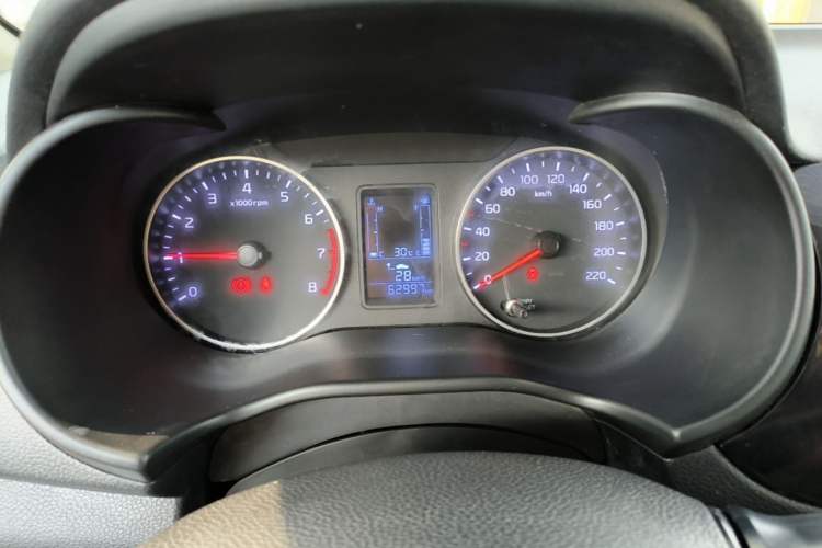 Used Kia Pegas 2019 1.4L Manual Value Edition National VI Standard Instrument Cluster