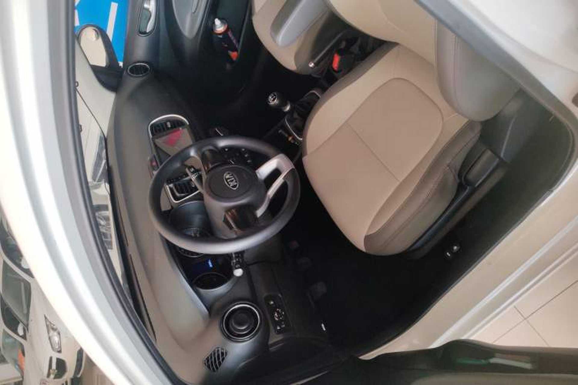 Used Kia Pegas 2019 1.4L Manual Value Edition National VI Standard Interior 1
