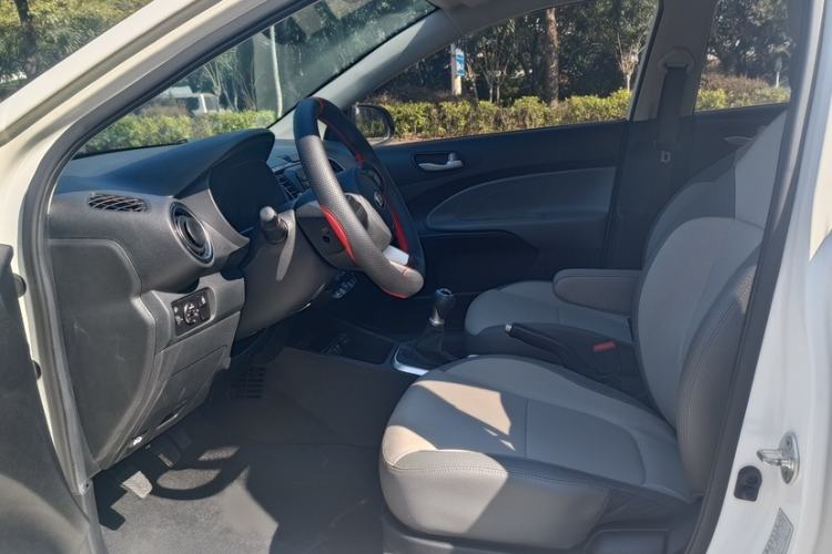 Used Kia Pegas 2019 1.4L Manual Value Edition National VI Standard Interior 2