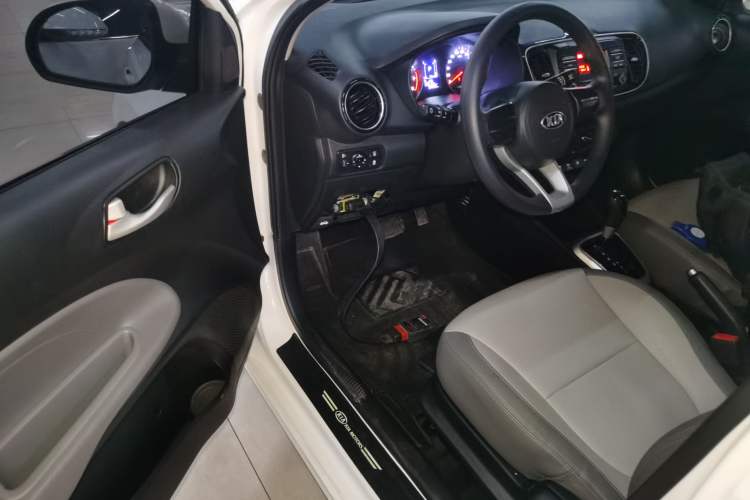 Used Kia Pegas 2019 1.4L Automatic Value Edition National VI Standard Interior 3