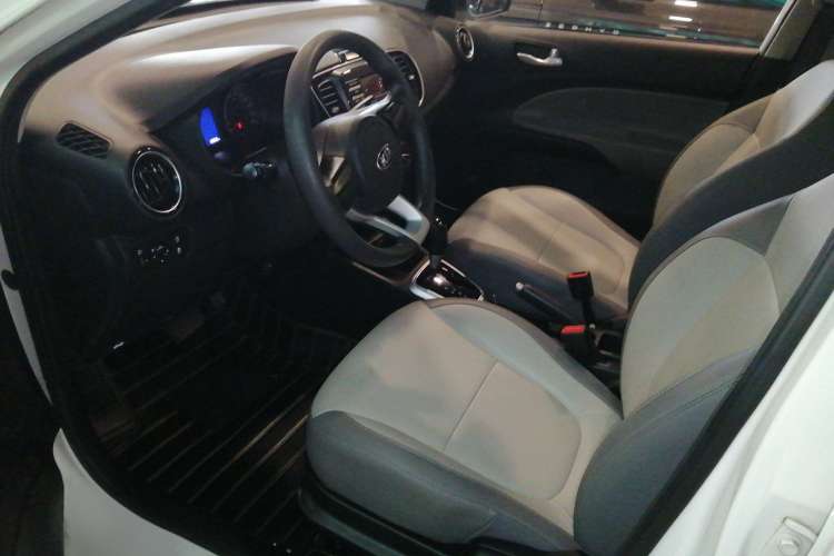 Used Kia Pegas 2019 1.4L Automatic Value Edition National VI Standard Interior 4