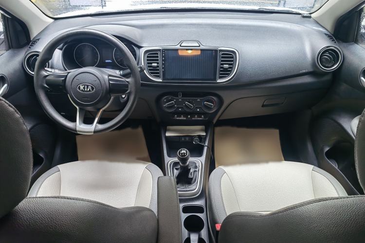 Used Kia Pegas 2019 1.4L Manual Value Edition National VI Standard Interior 4