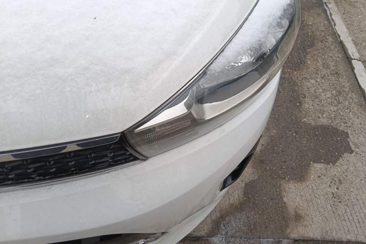 Used Kia Pegas 2019 1.4L Automatic Value Edition National VI Standard Left Front Headlight