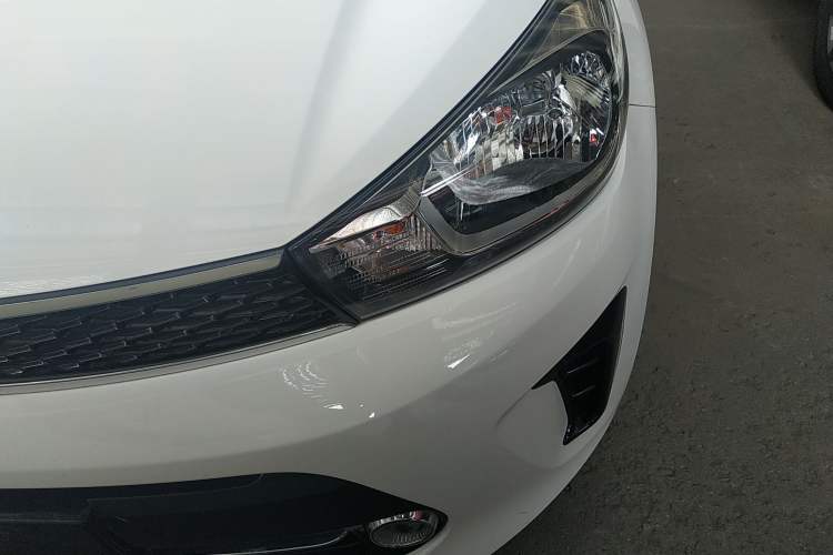 Used Kia Pegas 2019 1.4L Manual Value Edition National VI Standard Left Front Headlight