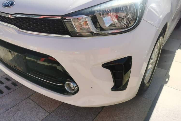 Used Kia Pegas 2019 1.4L Manual Value Edition National VI Standard Left Front Headlight