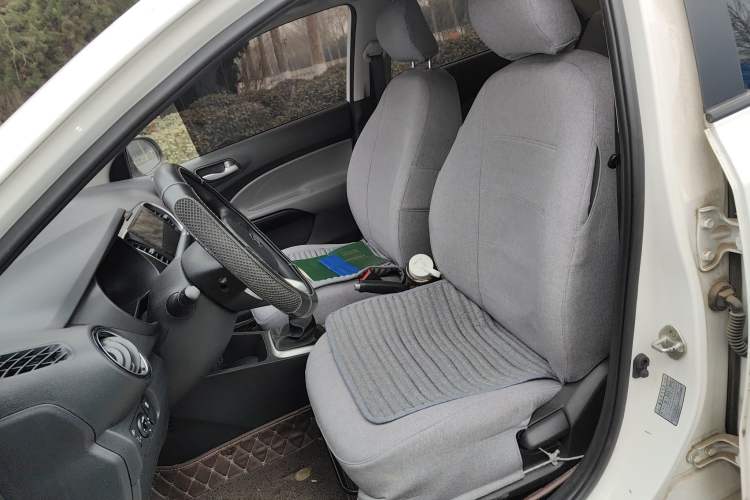 Used Kia Pegas 2019 1.4L Manual Value Edition National VI Standard Left Front Seat