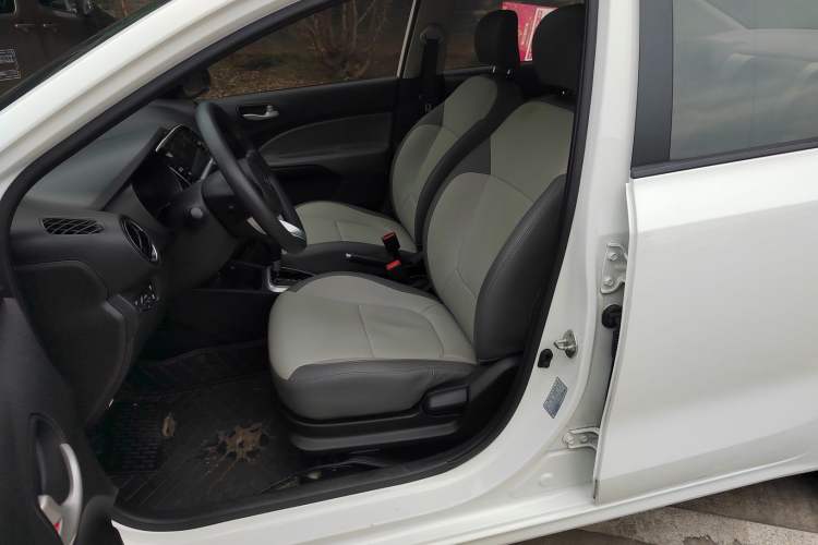 Used Kia Pegas 2019 1.4L Automatic Value Edition National Emission Standard V Left Front Seat