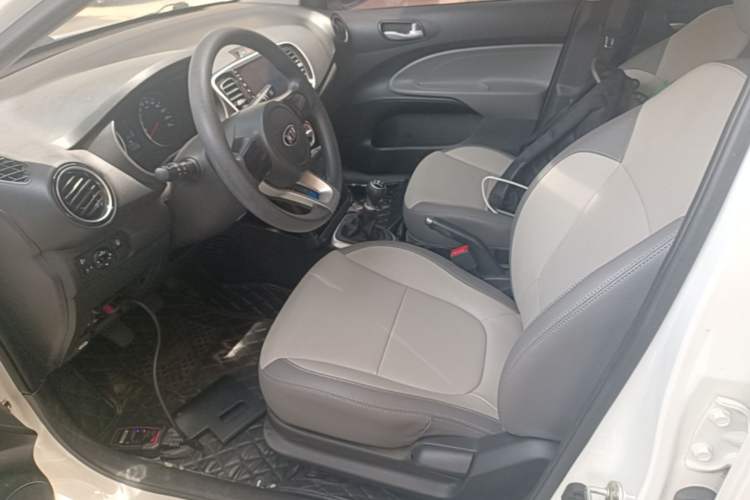 Used Kia Pegas 2019 1.4L Manual Value Edition National VI Standard Left Front Seat