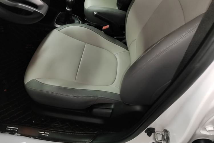 Used Kia Pegas 2019 1.4L Manual Value Edition National VI Standard Left Front Seat