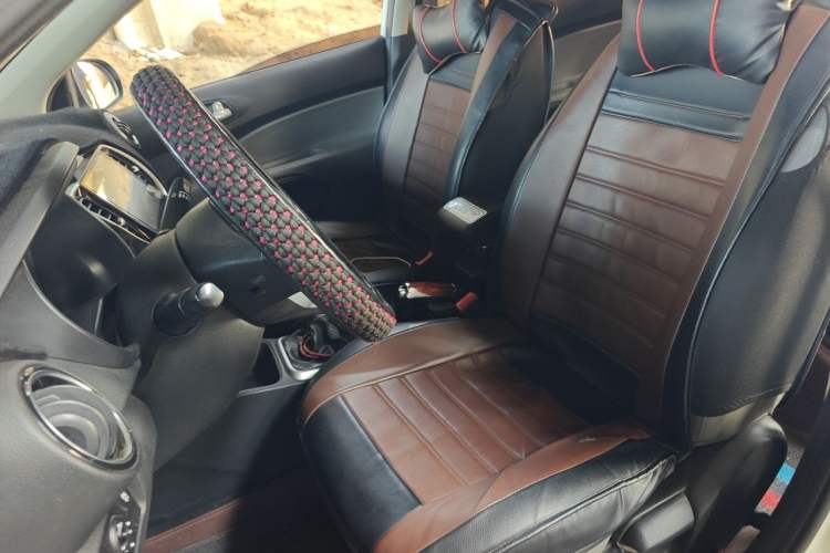 Used Kia Pegas 2019 1.4L Manual Value Edition National VI Standard Left Front Seat