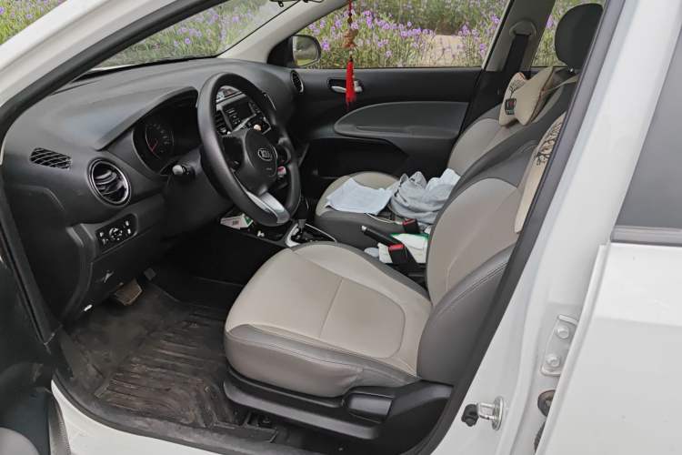 Used Kia Pegas 2019 1.4L Automatic Value Edition National VI Standard Left Front Seat
