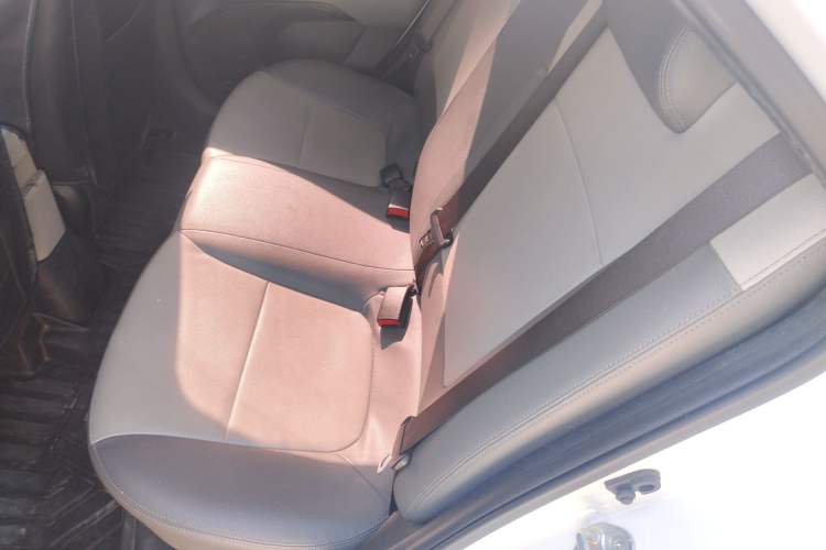Used Kia Pegas 2019 1.4L Manual Value Edition National VI Standard Left Rear Seat