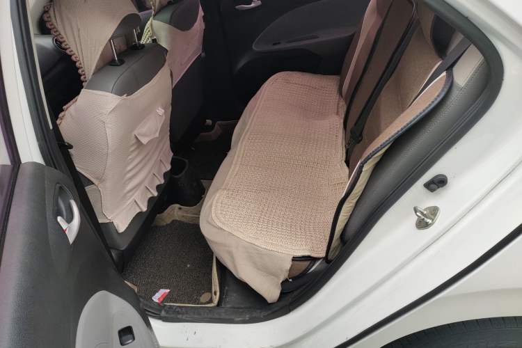 Used Kia Pegas 2019 1.4L Automatic Value Edition National VI Standard Left Rear Seat