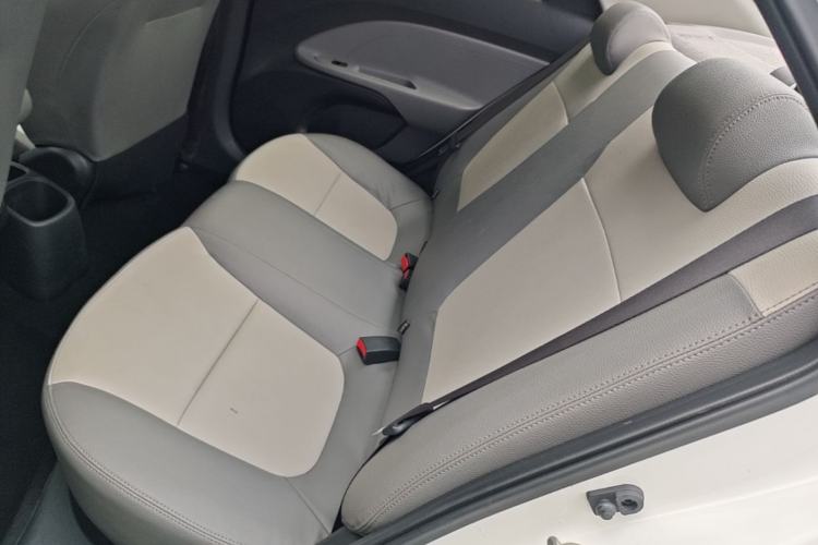 Used Kia Pegas 2019 1.4L Manual Value Edition National VI Standard Left Rear Seat