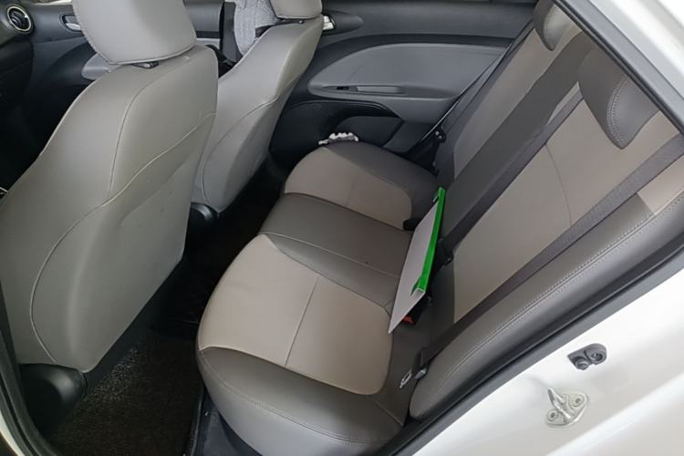 Used Kia Pegas 2019 1.4L Automatic Value Edition National VI Standard Left Rear Seat