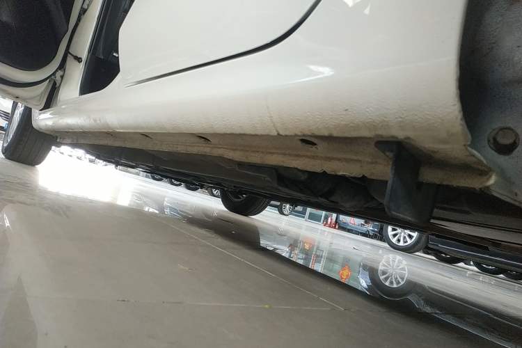 Used Kia Pegas 2019 1.4L Manual Value Edition National VI Standard Left Side Sill